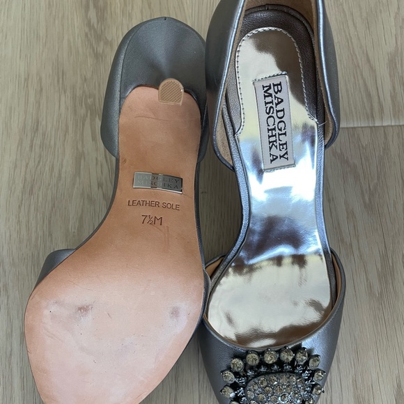 Badgley Mischka heels - Picture 2 of 3